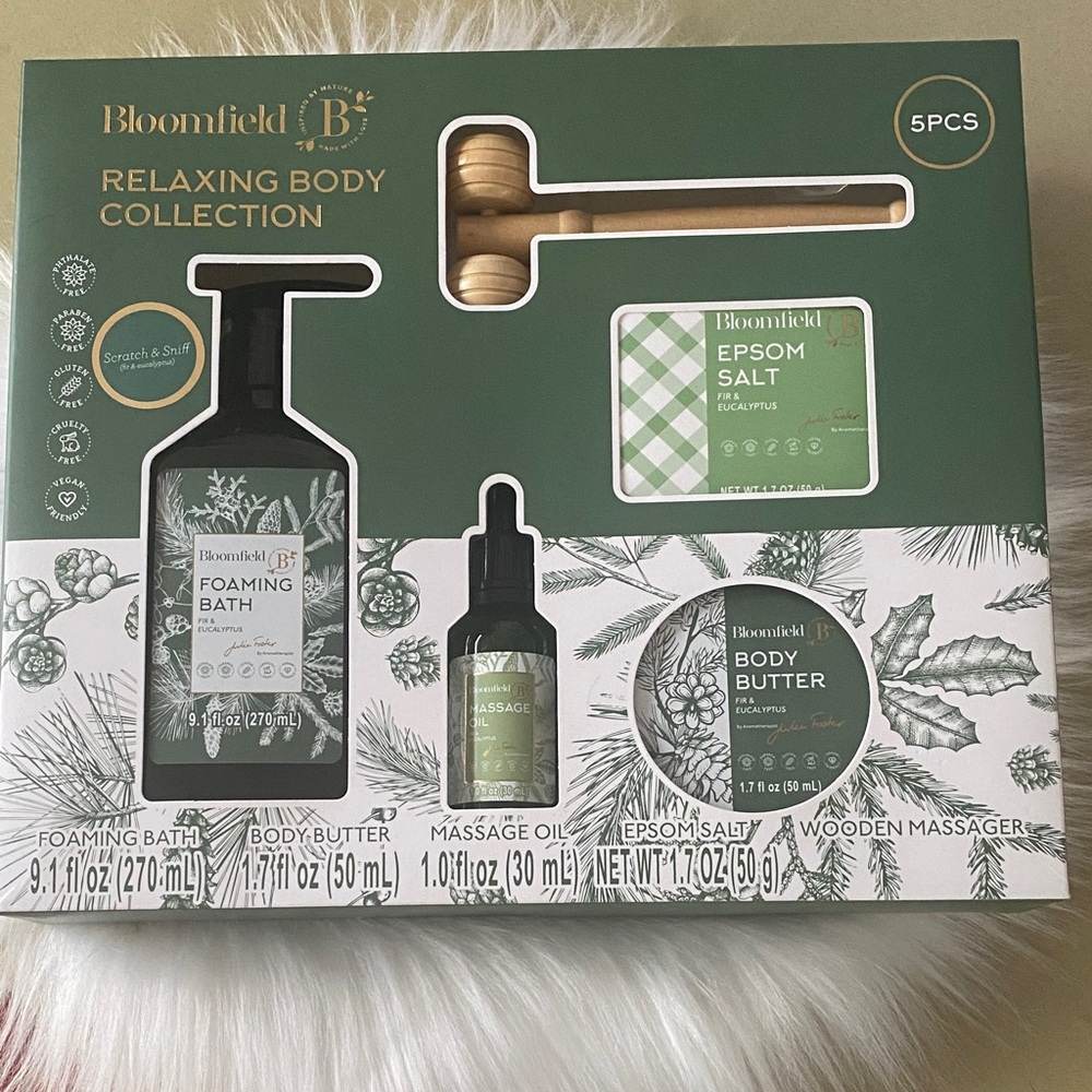 Bloomfield Relaxing Body Collection - Eucalyptus Bath Set new in box